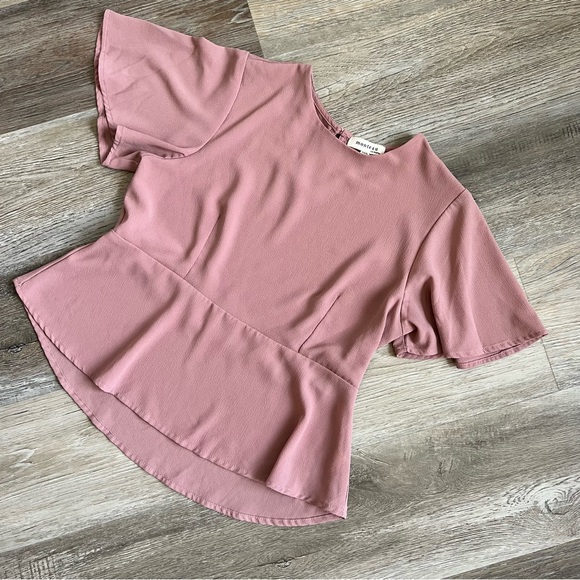 Monteau peplum style top - Picture 8 of 9